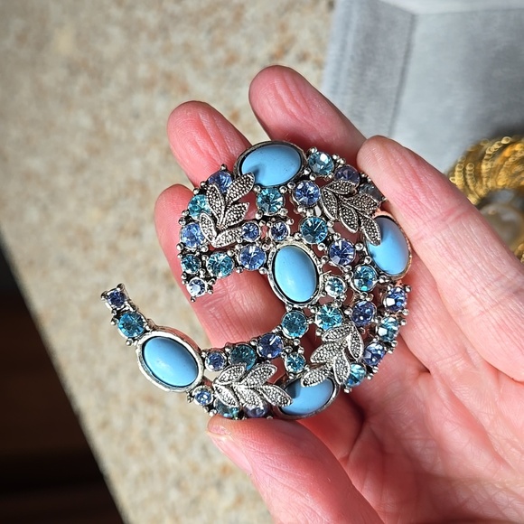 Elegant Gold and Silver Brooch Pin / Necelace Pedant  Set Of 3 - Picture 12 of 16